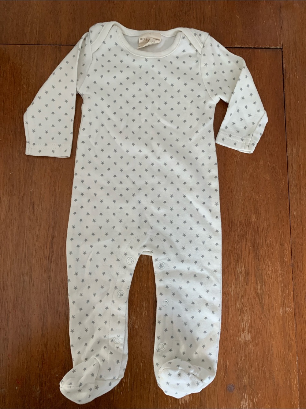 🫐3/$30 NWOT Organic Cream Star-Print Long Sleeve Footed One-Piece